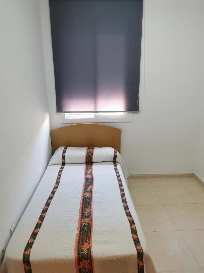 Hostal Residencia Celma ซันต์การ์เลสเดลาราปีตา ภายนอก รูปภาพ