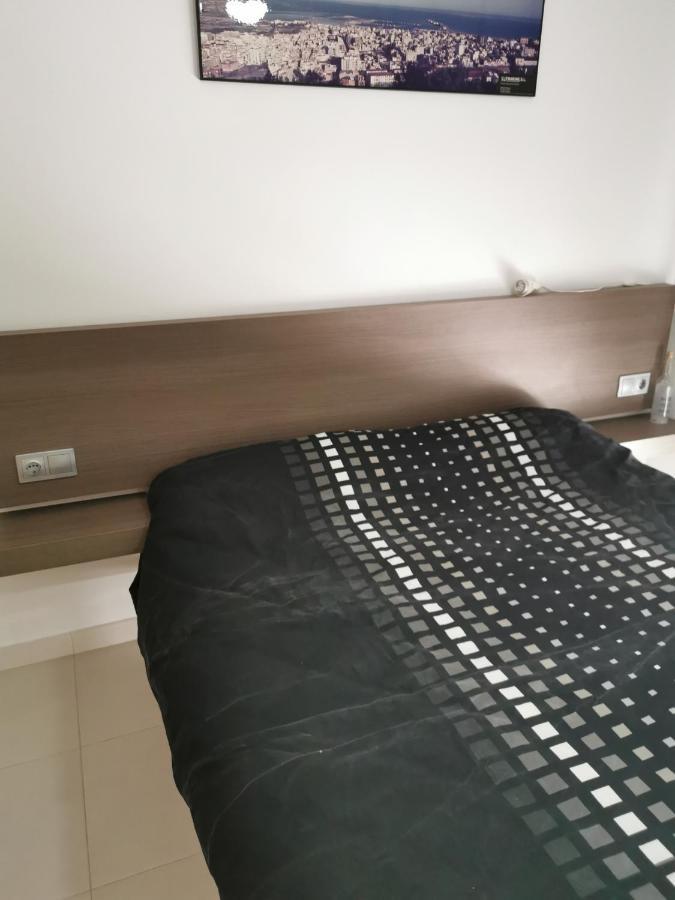 Hostal Residencia Celma ซันต์การ์เลสเดลาราปีตา ภายนอก รูปภาพ